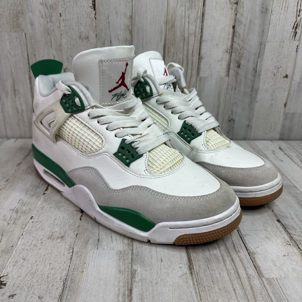 Size 11 - Jordan 4 Retro SP x Nike SB Pine Green DR5415-103