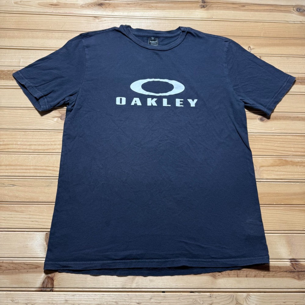 Y2K Oakley Regular Fit Classic Logo Surf Skate Graphic T-Shirt Men's - Medium