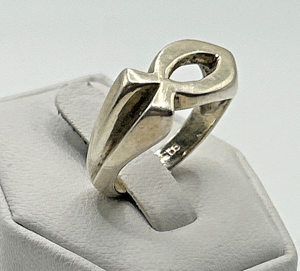 STUNNING .925 Vintage Sterling Silver Estate Ring Size 7.5