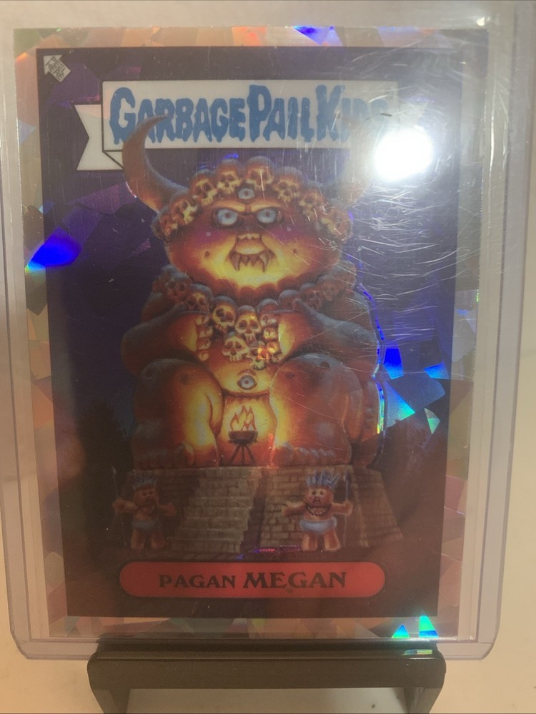 Topps 2023 Chrome Garbage Pail Kids Atomic Refractor Pagan Megan 224b