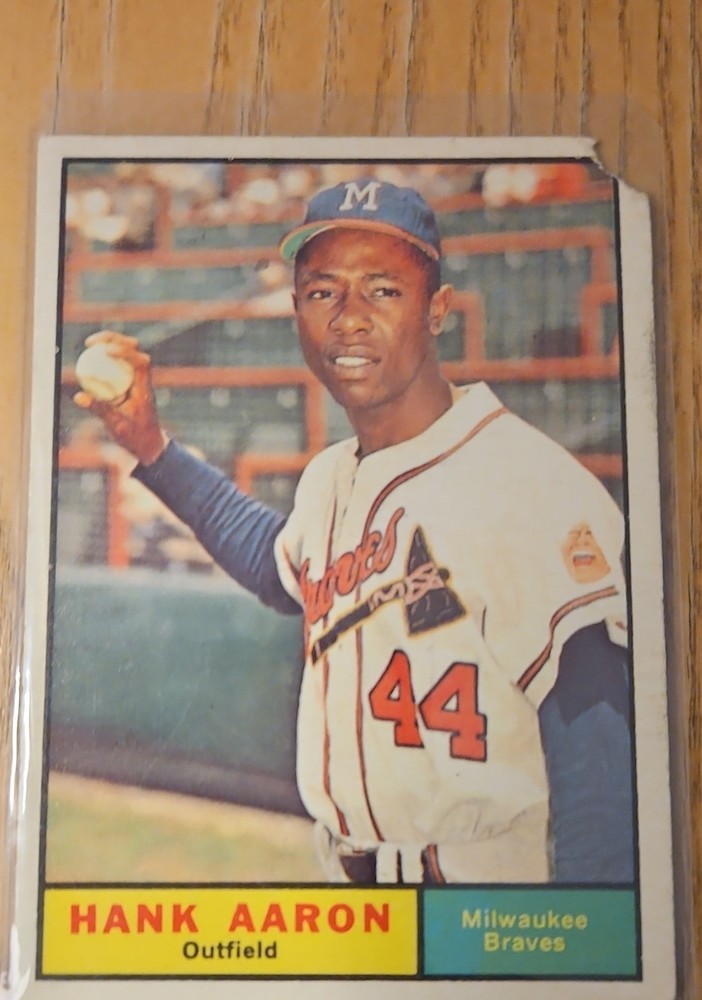 1961 Topps - Hank Aaron #415