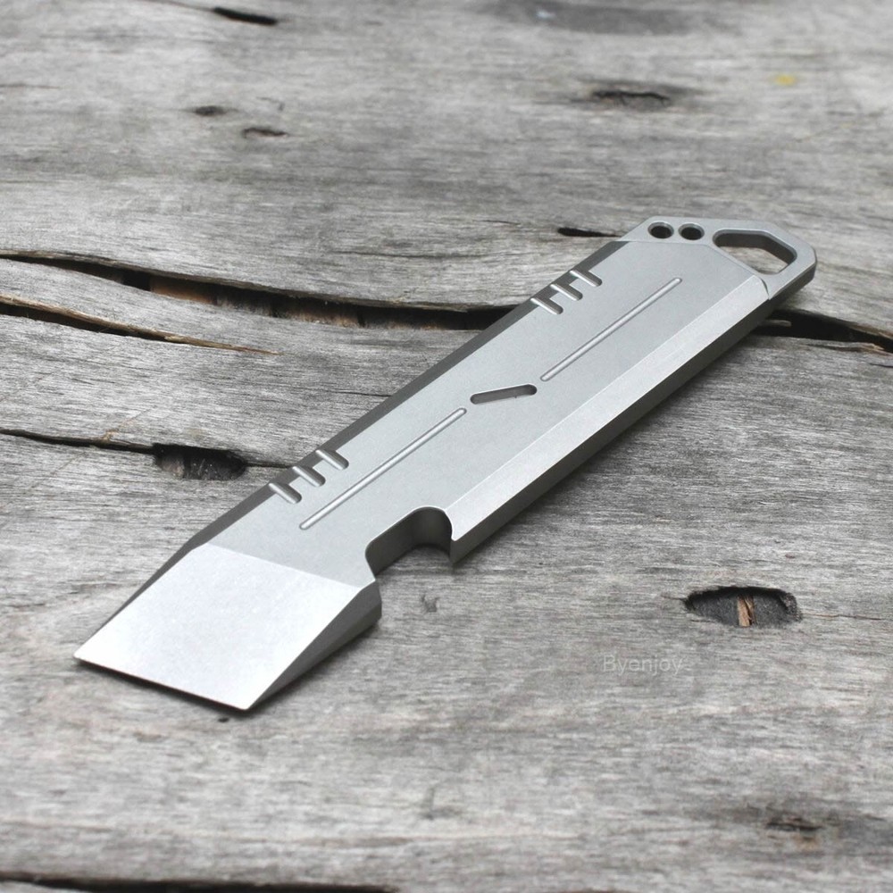 EDC Titanium Alloy Crowbar Pry Bar Pocket Pocket Tool Bottle Opener Pendant Gift