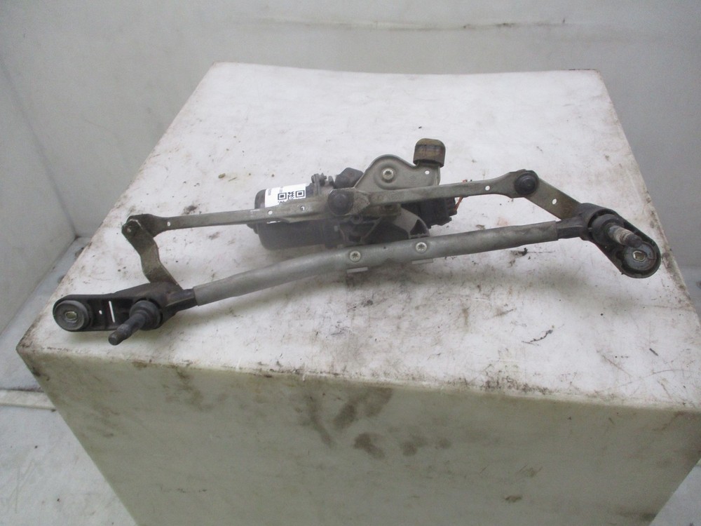 Mechanism + engine front wiper Renault CLIO III 8200268931