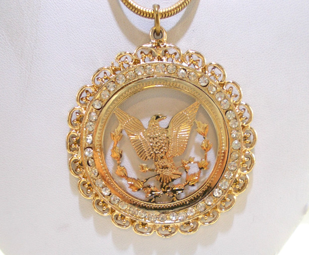 VTG 1970's Royal Gems Gold Tone Rhinestone Eagle Medallion Pendant Necklace