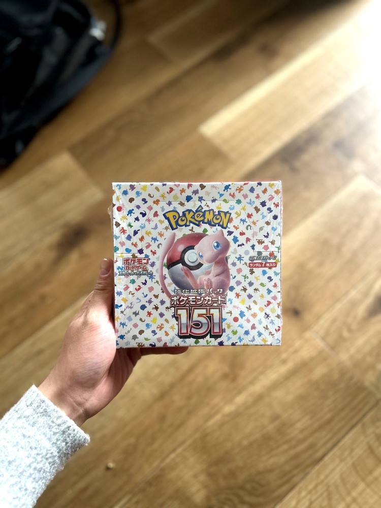 Pokémon TCG: Scarlet & Violet - 151 Booster Box - 20 Packs
