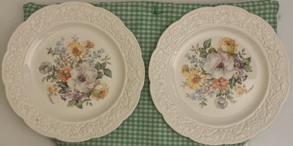 Edwin M Knowles Floral 2 Salad Plates Semi Vitreous China Vintage 8