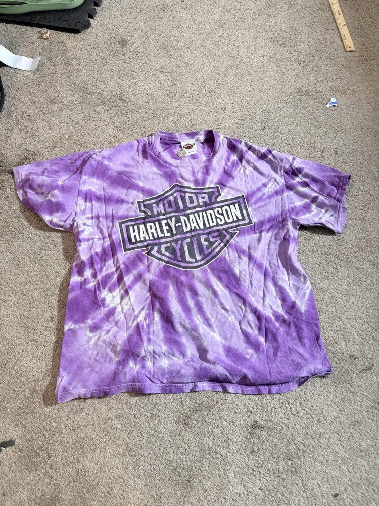 Y2K Harley Davidson purple tie dye tee with a good fade fits size XL