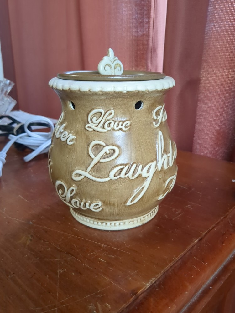 Electric Candle Warmer for Cozy Ambiance with Decorative Words & Letters  