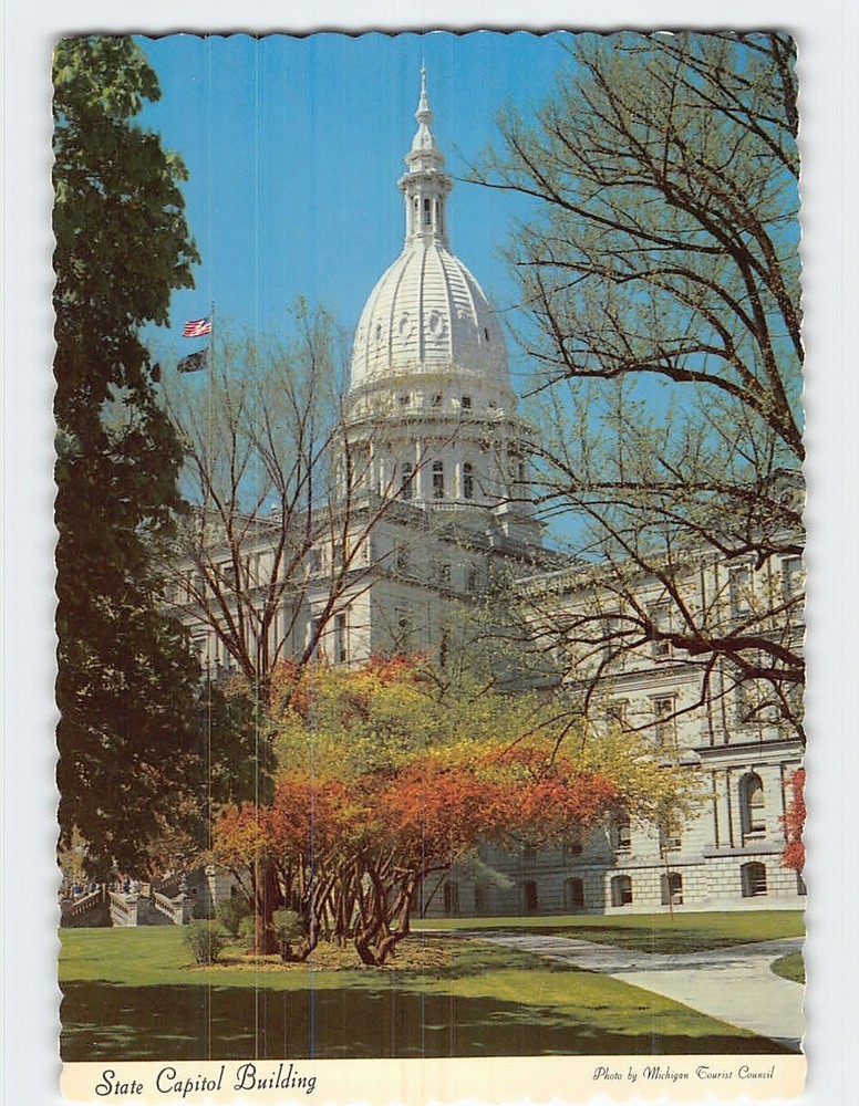 Postcard State Capitol Building Lansing Michigan USA