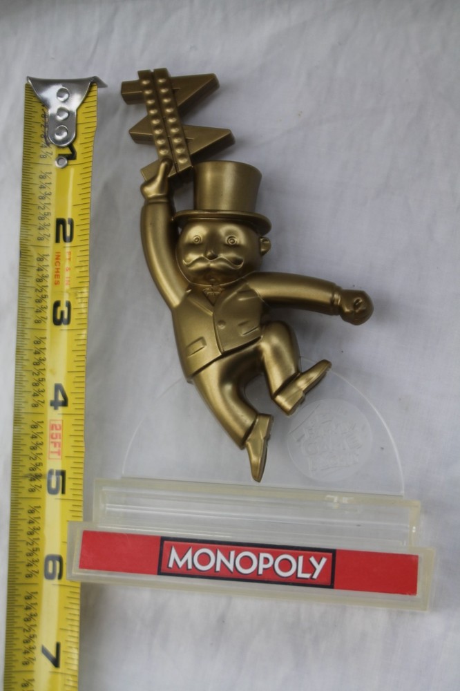 2009 Monopoly Championship Edition - Replacement Trophy