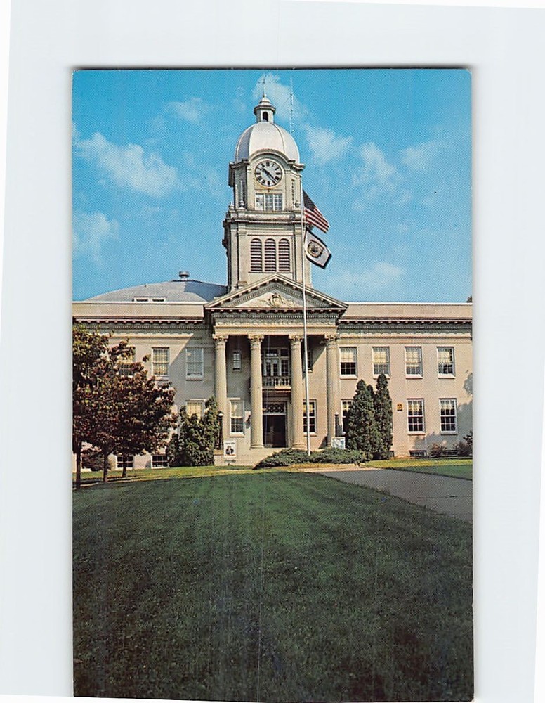 Postcard Ritchie County Court House Harrisville West Virginia USA North America