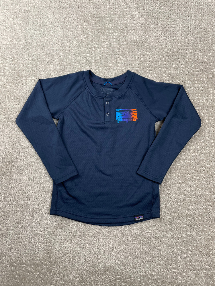 Patagonia Shirt Boys 5T Navy Blue Capilene Baselayer Hike Camp Outdoors Gorpcore
