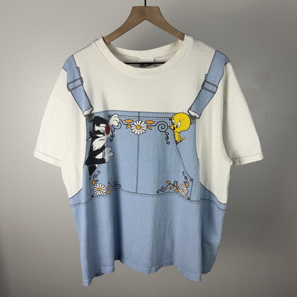 Vintage 90’s Looney Tunes Tweety Bird & Sylvester Overalls AOP T Shirt Size XL