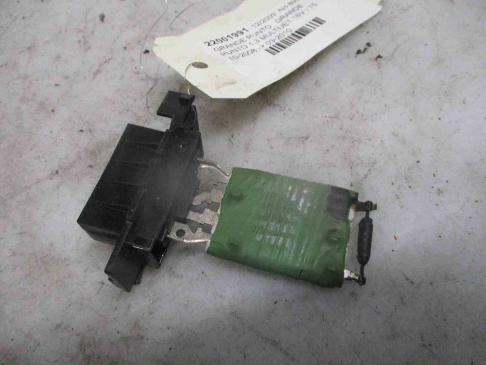 Heating resistor Fiat GRANDE PUNTO III 55702436