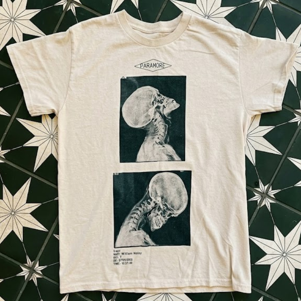 Paramore Band T-Shirt X-Ray Skull Graphic Merch Cream Off-White Tee