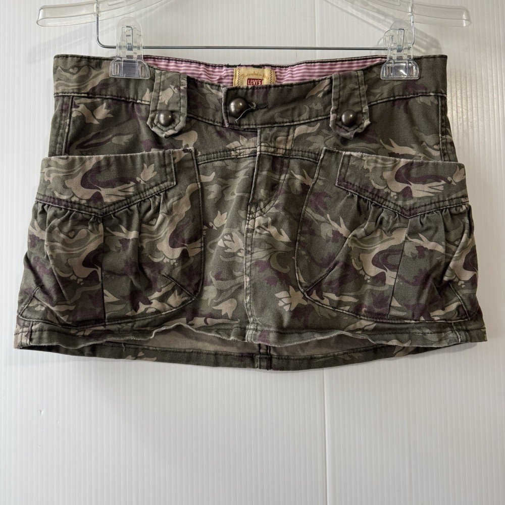 Levi’s Camo Mini Skirt Sz 7 Y2K Cargo Utility Ramie Cotton Green