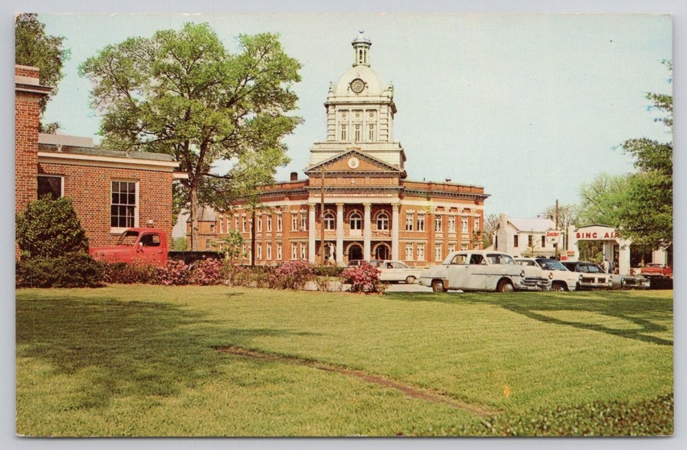 Morgan County Courthouse Madison GA Vintage Chrome Postcard 1950s Cars