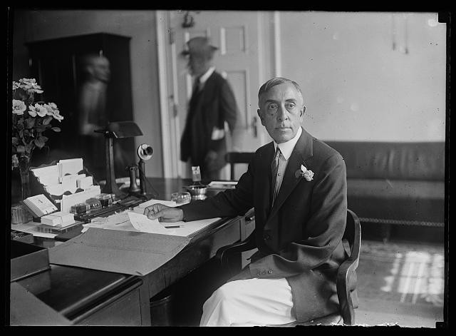 Photo:C. Bascom Slemp 1923 at Desk Office Portrait