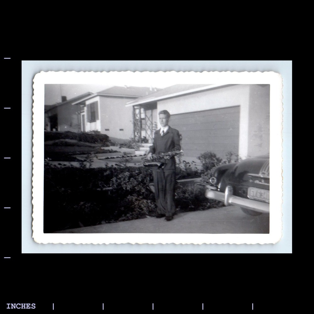 Vintage Photo MAN WITH SAXOPHONE BY CLASSIC CAR