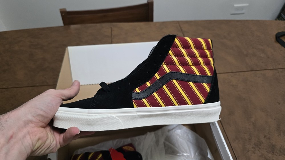 VANS Sk8-Hi x Harry Potter Gryffindor Men's Sneakers Size 10
