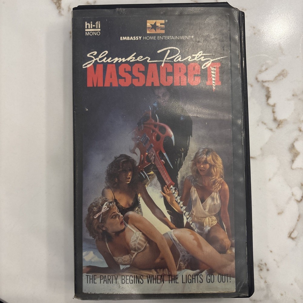 Slumber Party Massacre II 2 (VHS Tape 1987) in video store rental clamshell RARE