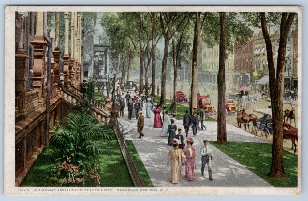 NY Saratoga Springs Broadway and United States Hotel Crowds Old Cars Postcard