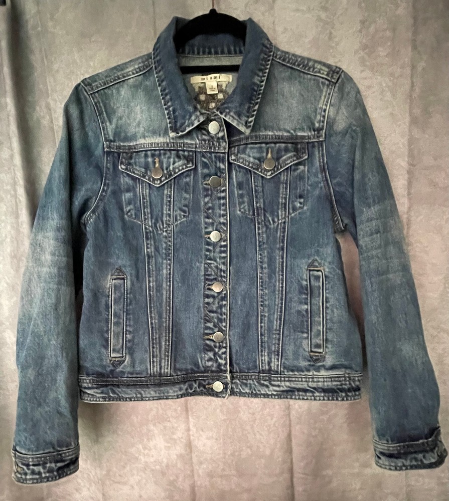 Francesca’s Mi Ami Embroidered Denim Jean Jacket Women Small / S