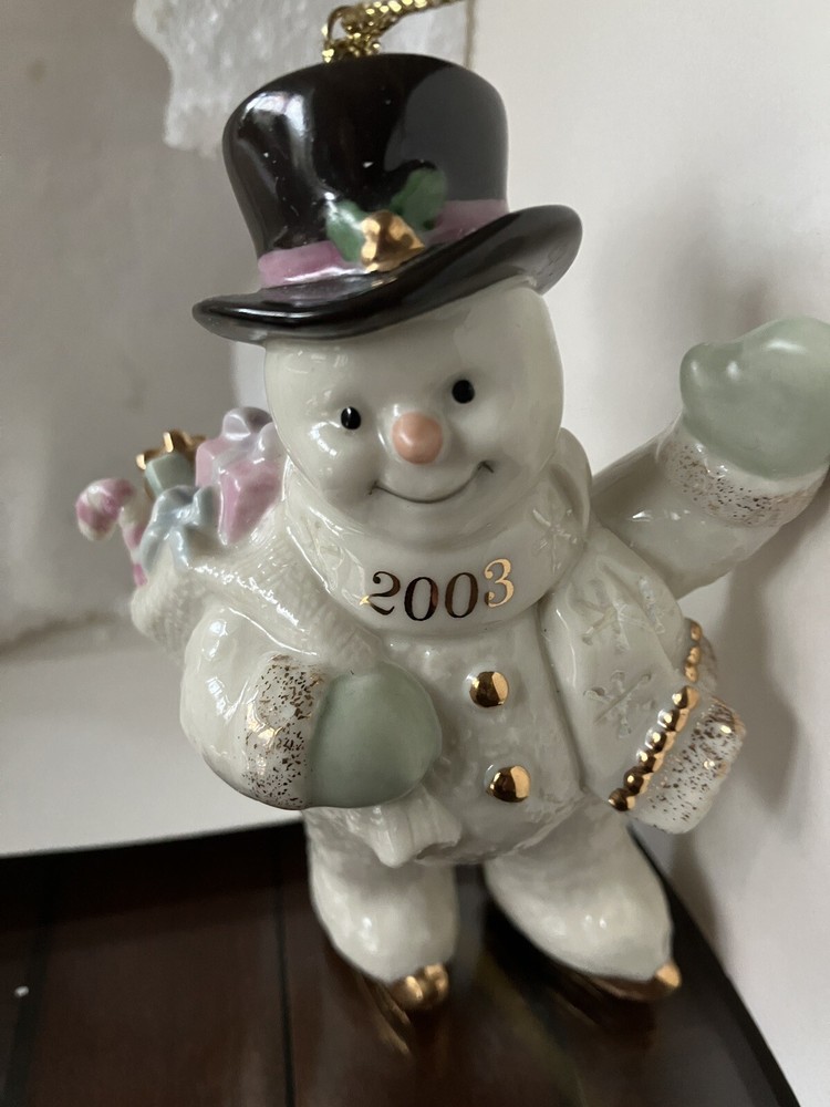 Christmas Snowman  Figure Lenox Porcelain 2003  With Certificate And Box.