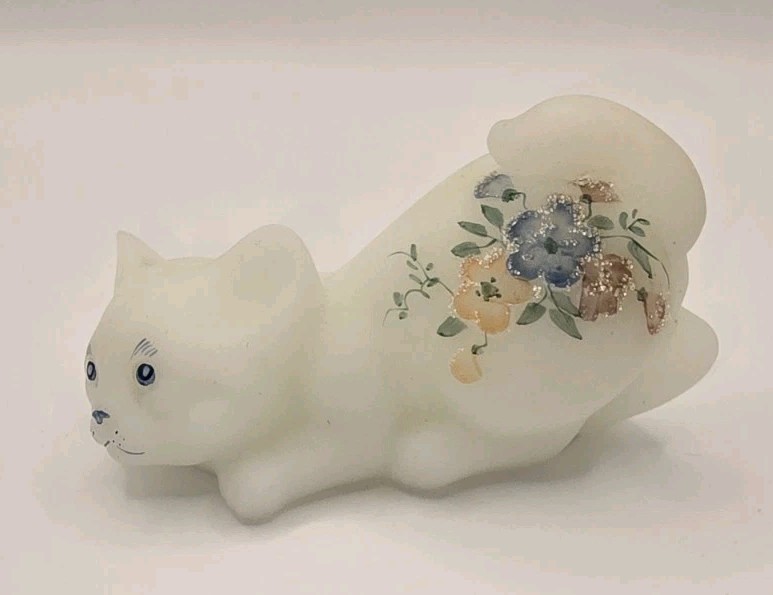 Vintage Fenton Milk Glass Crouching Kitten Cat Figurine Hand Painted Floral