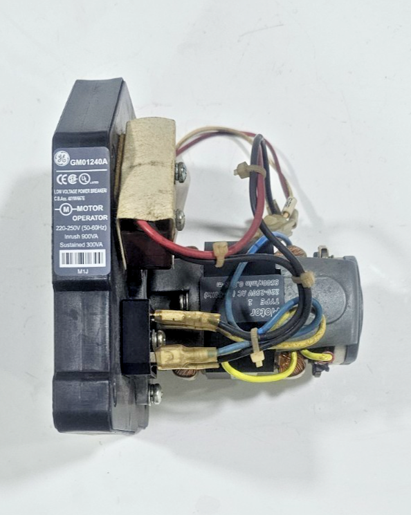 GE GM01240A MOTOR OPERATOR FOR ENTELLIGUARD G CIRCUIT BREAKER 220-250VAC 50/60Hz