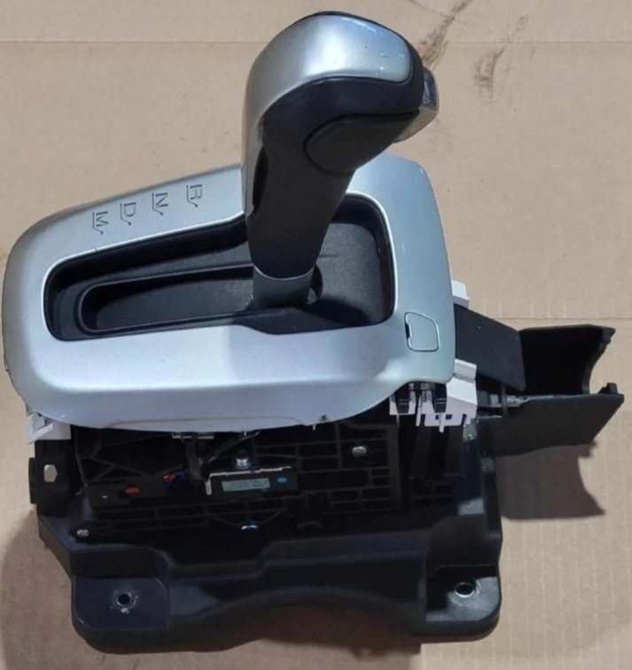 2013 Chevrolet Sonic 1.8L Automatic Transmission Floor Gear Shifter Assembly OEM