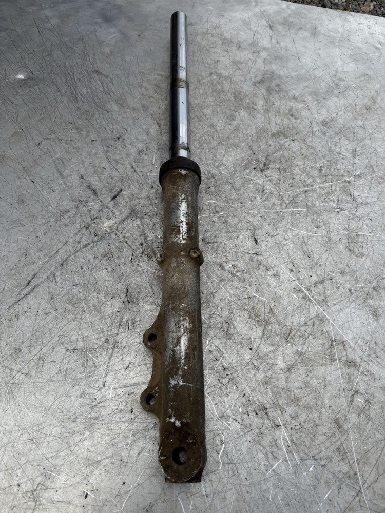Honda CB250 CB 250 Forks Fork Trees Tree Clamp Front End Triple Clamp OEM