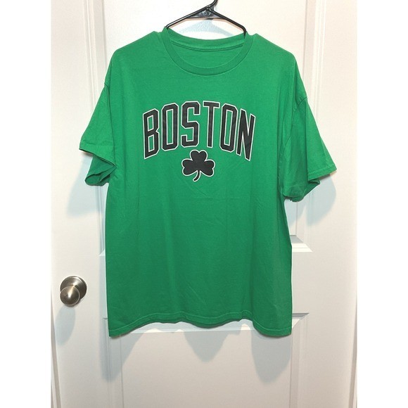 Green Boston Shamrock Graphic T Shirt Mens Large Short Sleeve Casual Tee
