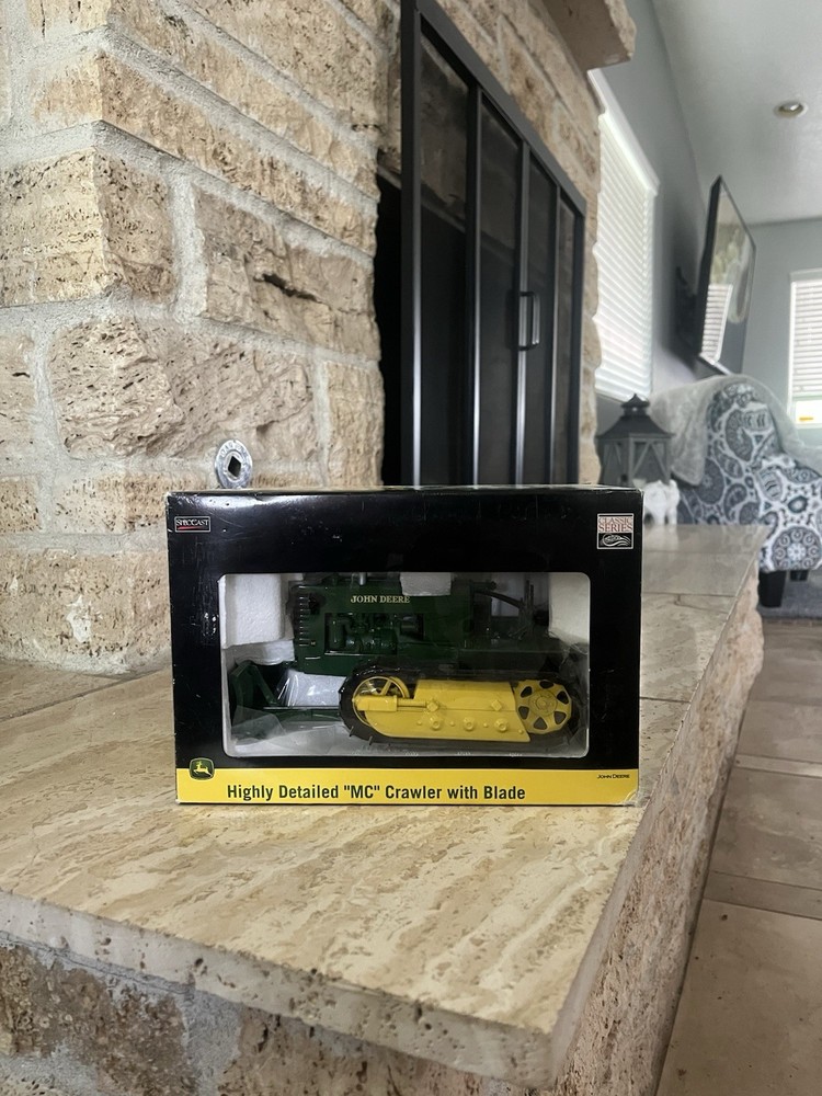 12 Detailed Scale Model Tractors for Collectors