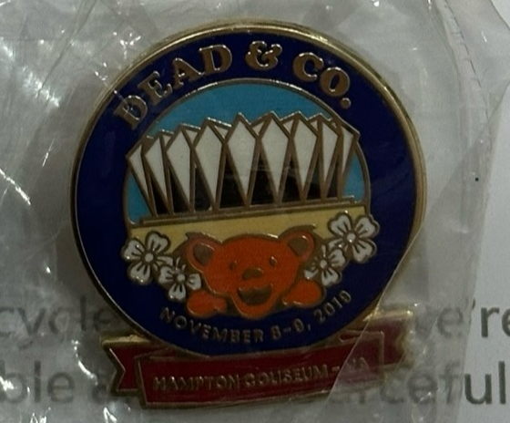 2010 Dead &And Company Tour Pin Hampton Coliseum November 8-9 Rare Tour Pin