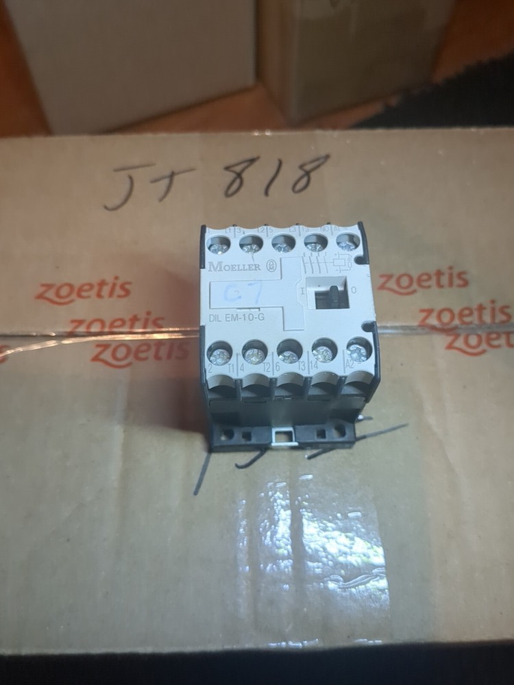 Moeller IEC/EN 60947-4-1 Contactor