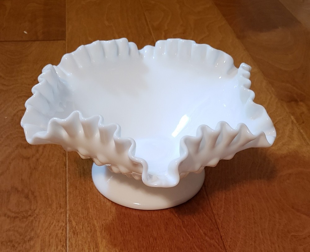 Fenton Milk Glass Hobnail Footed Bowl Scalloped Edge Ruffled Vtg  8X4