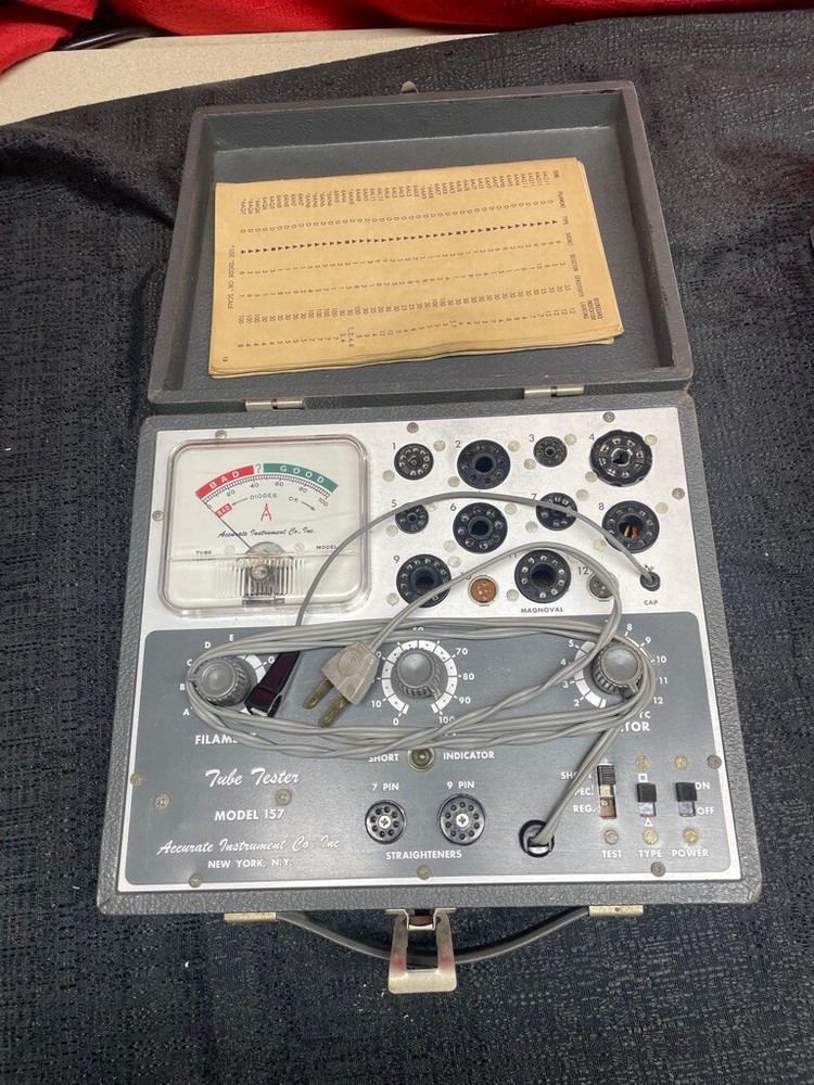 Vintage Accurate Instrument Co Model 157 Tube Tester in Case New York NY-image