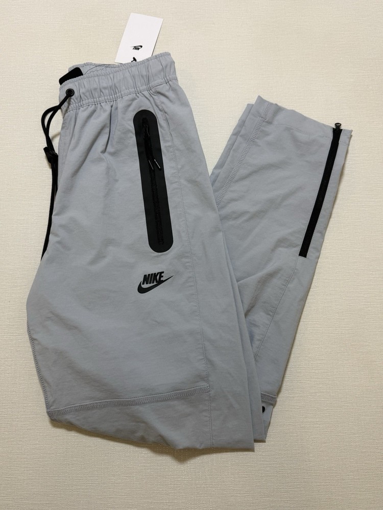 Nike Tech Woven Track Pants Tapered Open Hem Grey Men’s Size XS IB6663-012