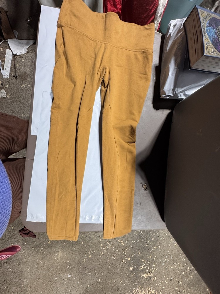 Spanx Raw Hem Booty Boost Leggings Brown