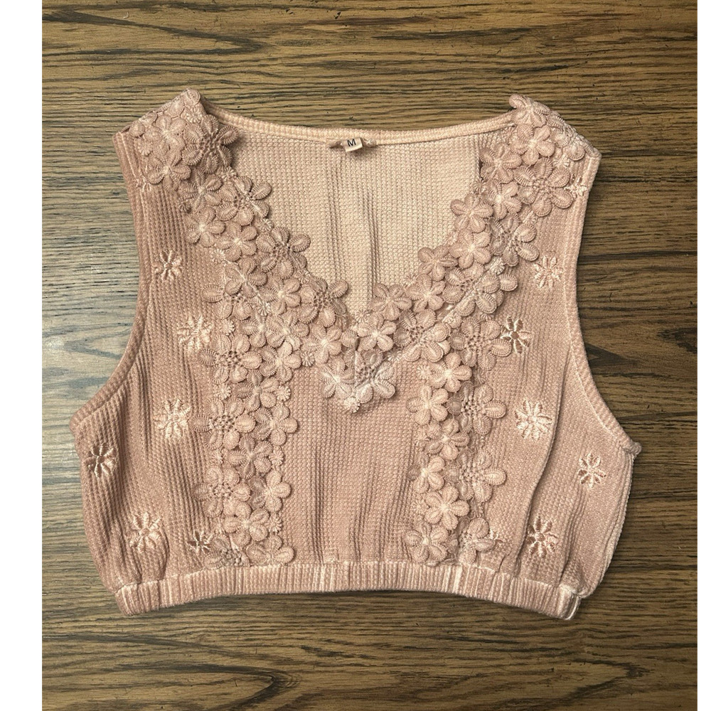 POL Pink Knit Floral Embroidered Cropped V-Neck Sleeveless Tank Top Size M