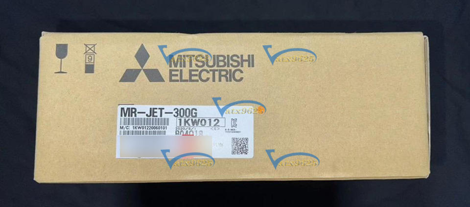 One New Mitsubishi Servo Drive Mr-Jet-300G