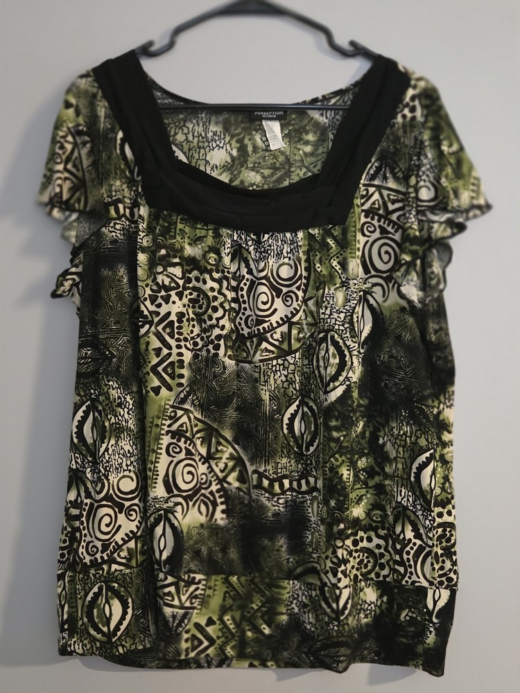 Perseption Women Polyester printed square-neck top with flutter sleeves size 2x