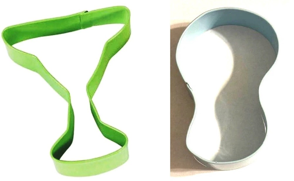 2 Wilton Cookie Cutters Margarita Glass and Flipflop metal standard size