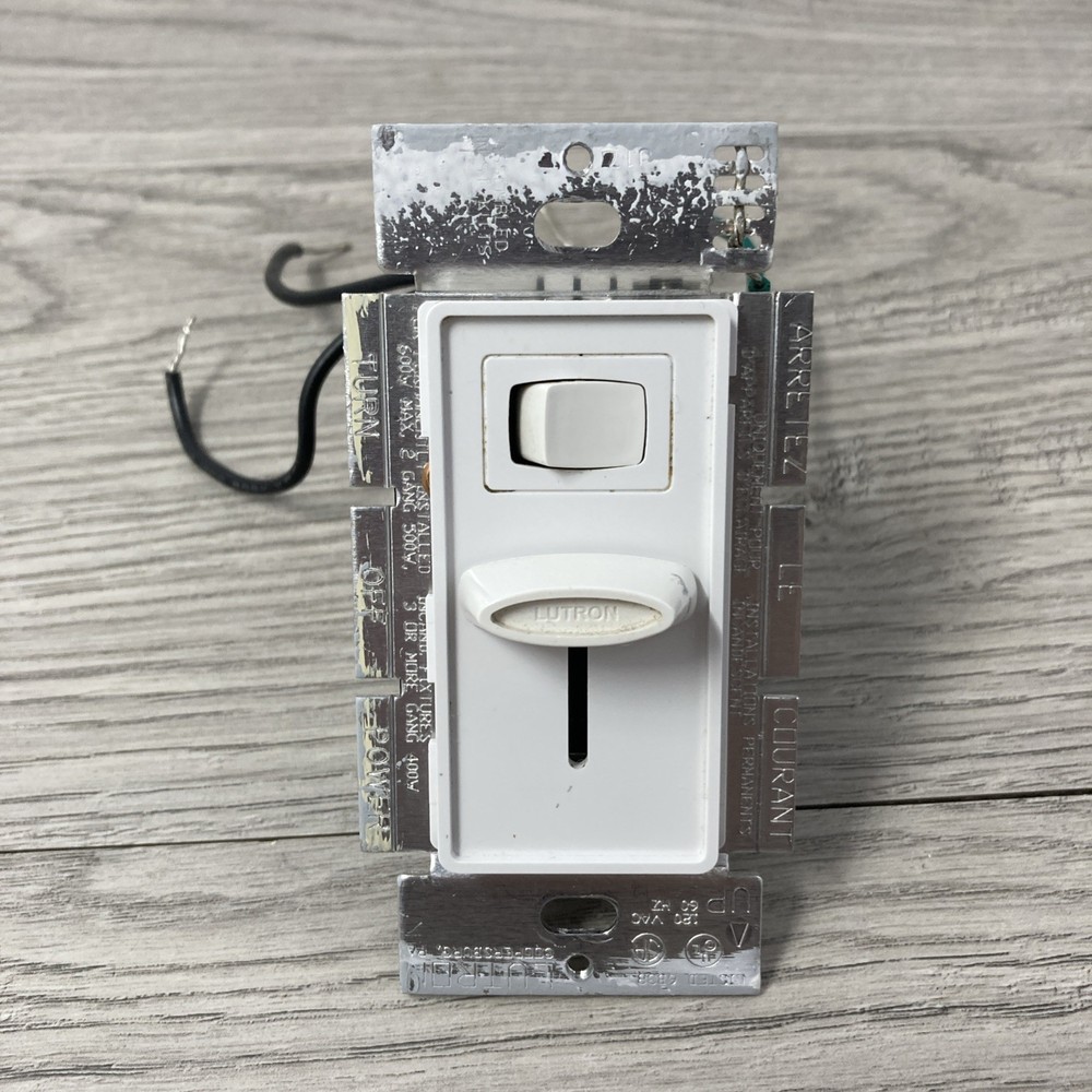 Lutron Skylark S-600P 600W Single Pole Incandescent /Halogen Dimmer White