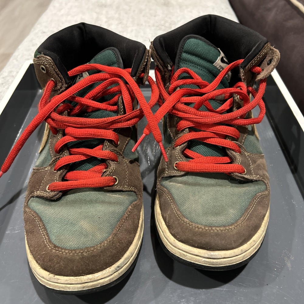 RARE🔥NIKE DUNK SB PATAGONIA  NOBLE GREEN GOLD OAK  314383-302 Sz 11