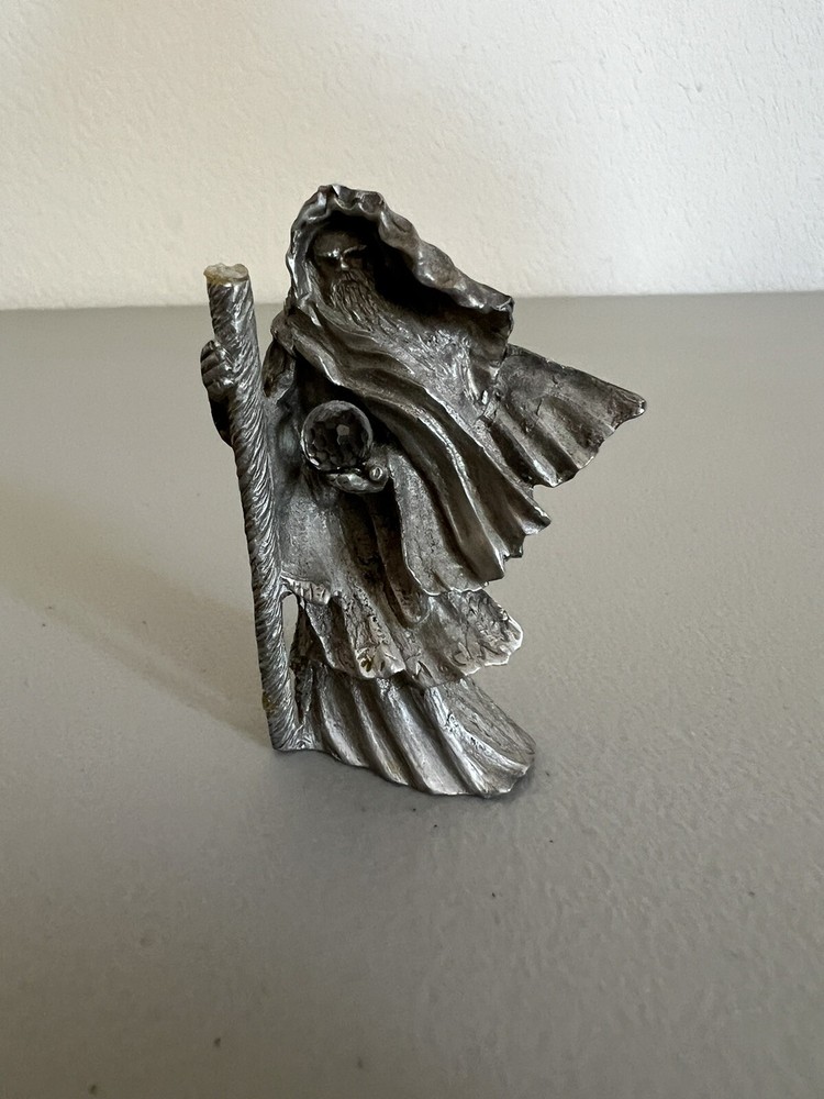 Pewter Wizard Sorcerer Warlock  Magic Holding Crystal Ball/Staff  Figurine
