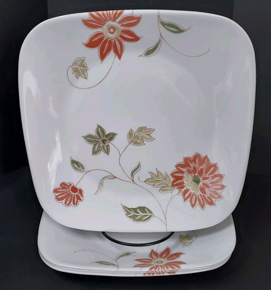 Set of 4 Corelle Vitrelle by Corning Matilda 9