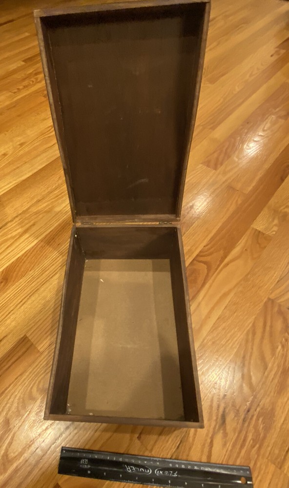 Vintage Weis Wood Library Card Recipe Box with Dove-Tailed Storage
