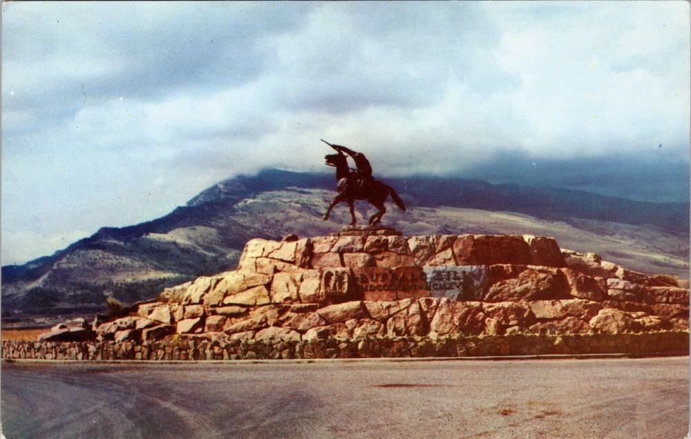 Heroic Equestrian Statue of Buffalo Bill Cody Wyoming Vintage Postcard
